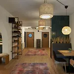 Zoeld Beka Vendeghaz Komló
