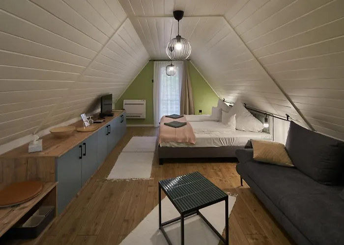 Zoeld Beka Vendeghaz Bed & Breakfast Komló