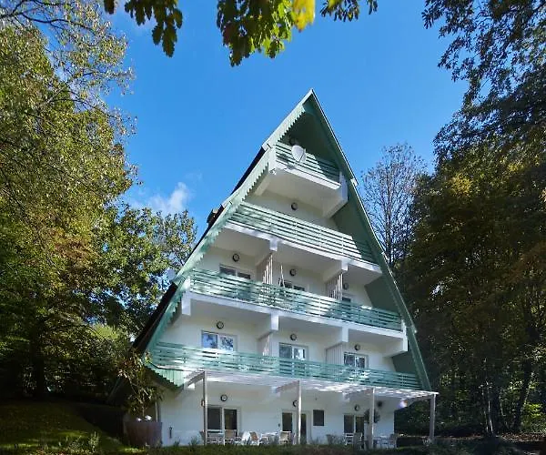 Zoeld Beka Vendeghaz * Komlo